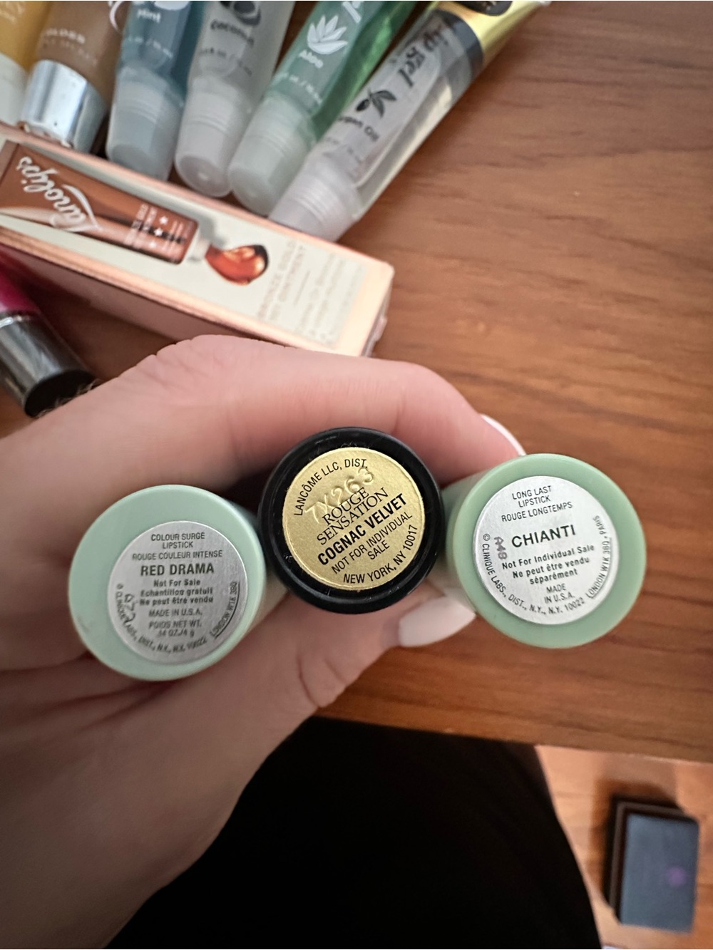 Cosmetic bundle - Picture 6 of 8